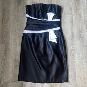Scott McClintock Black and White Strapless Dress